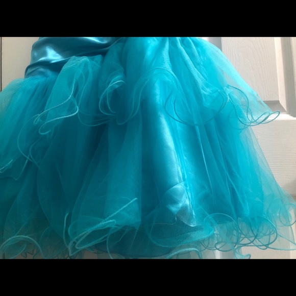 Turquoise silk and tulle short formal/prom dress - Picture 4 of 6